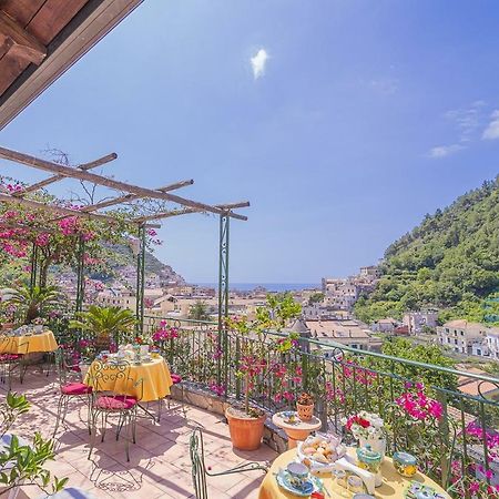 مبيت وإفطار مايوري Montagnella Relax المظهر الخارجي الصورة