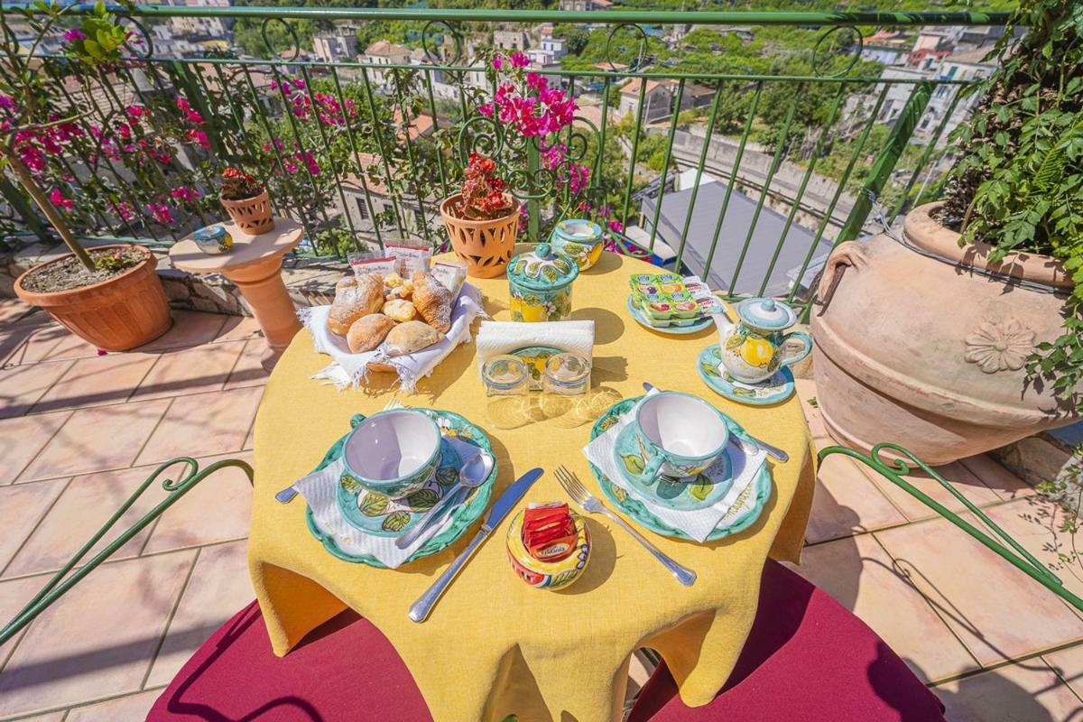 مبيت وإفطار مايوري Montagnella Relax المظهر الخارجي الصورة