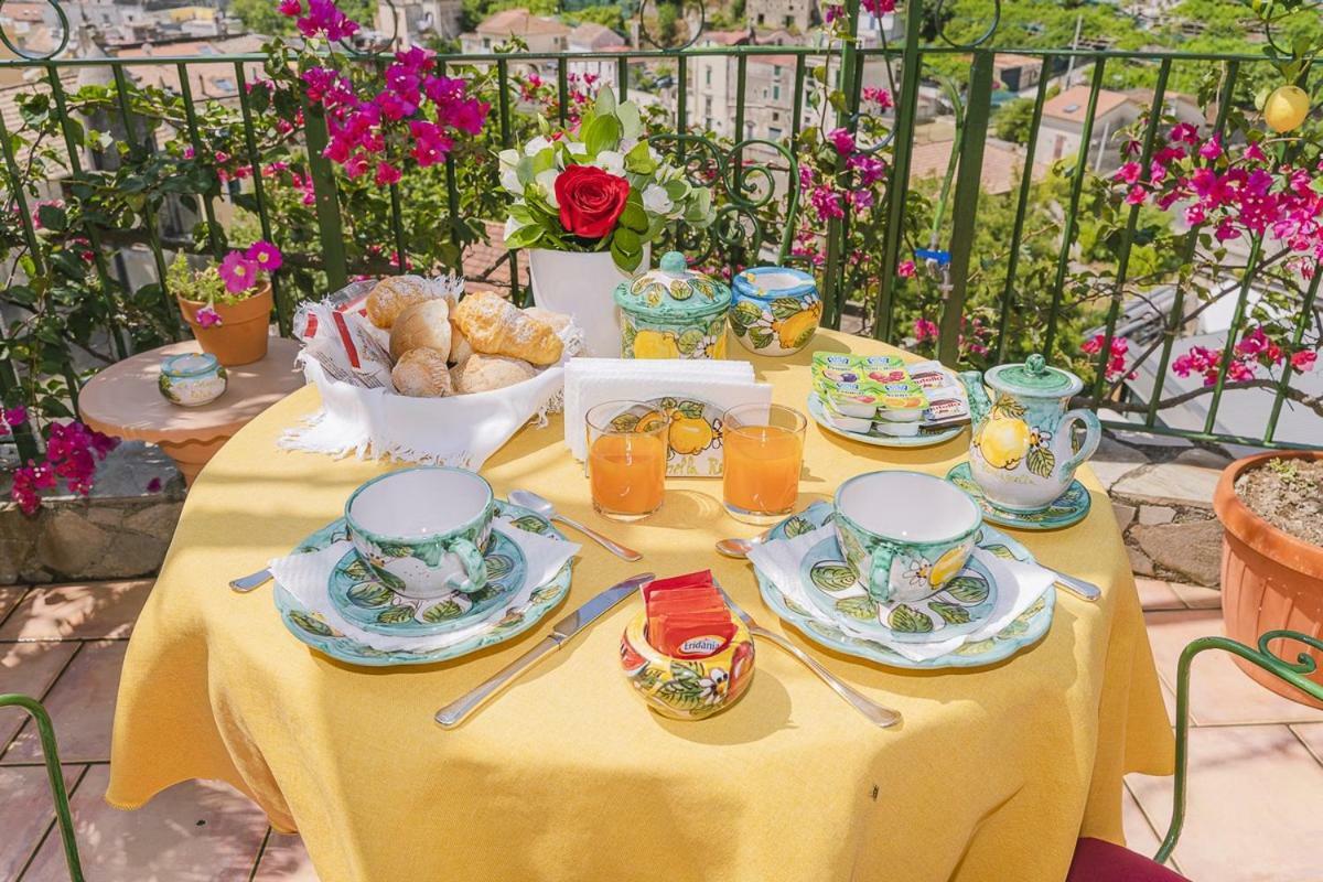 مبيت وإفطار مايوري Montagnella Relax المظهر الخارجي الصورة