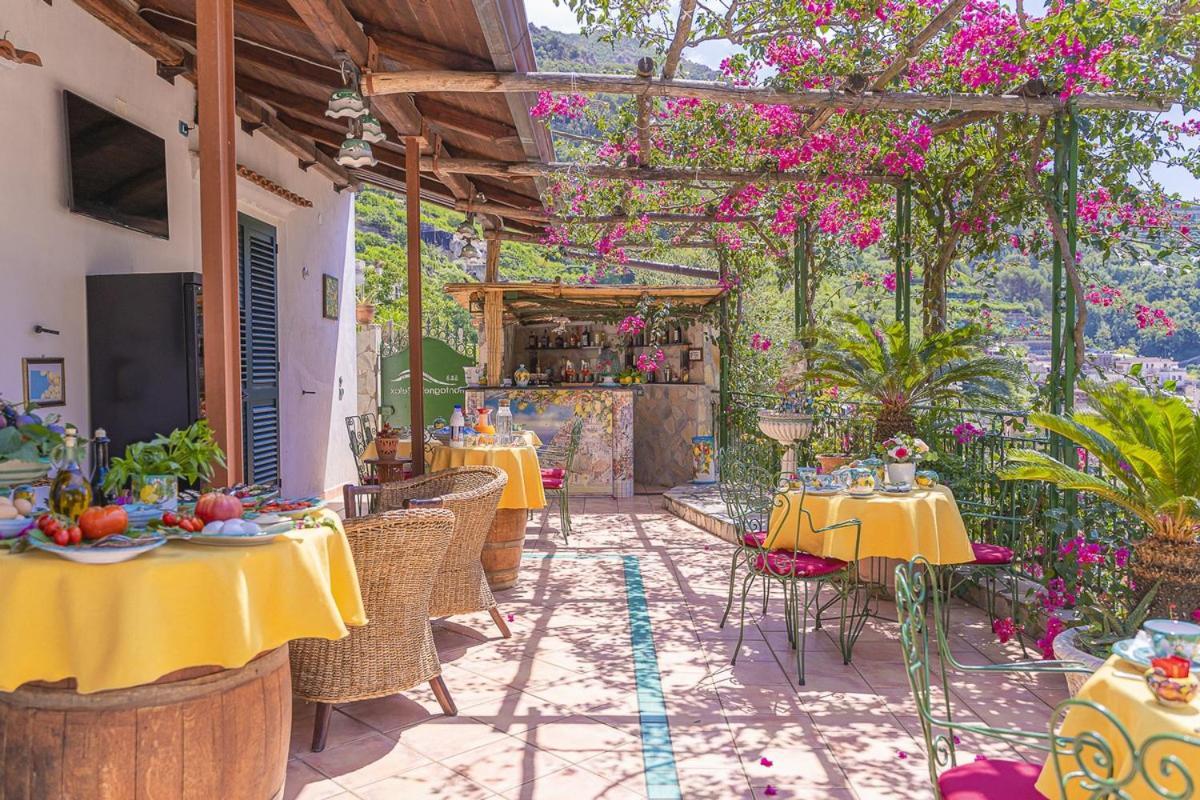 مبيت وإفطار مايوري Montagnella Relax المظهر الخارجي الصورة