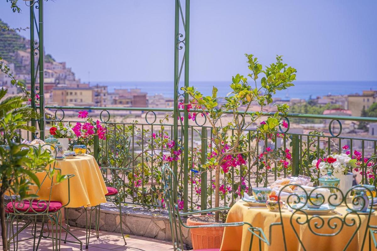 مبيت وإفطار مايوري Montagnella Relax المظهر الخارجي الصورة